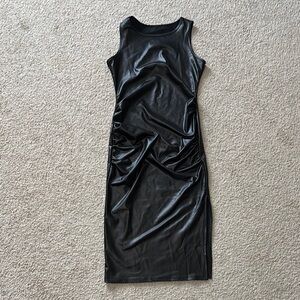 Elegant Black Sleeveless Dress